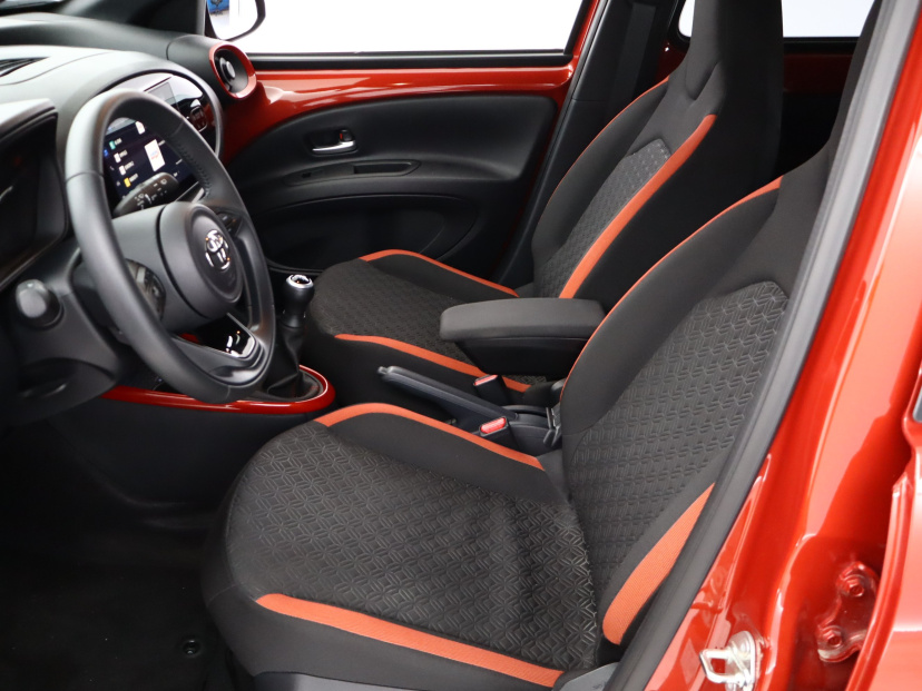Toyota Aygo X, 2025