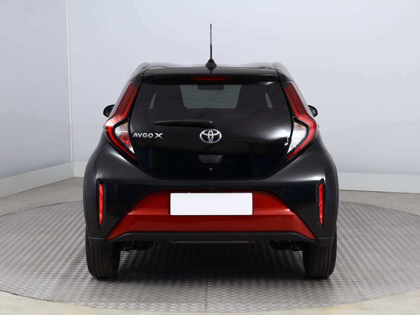 Toyota Aygo X, 2025