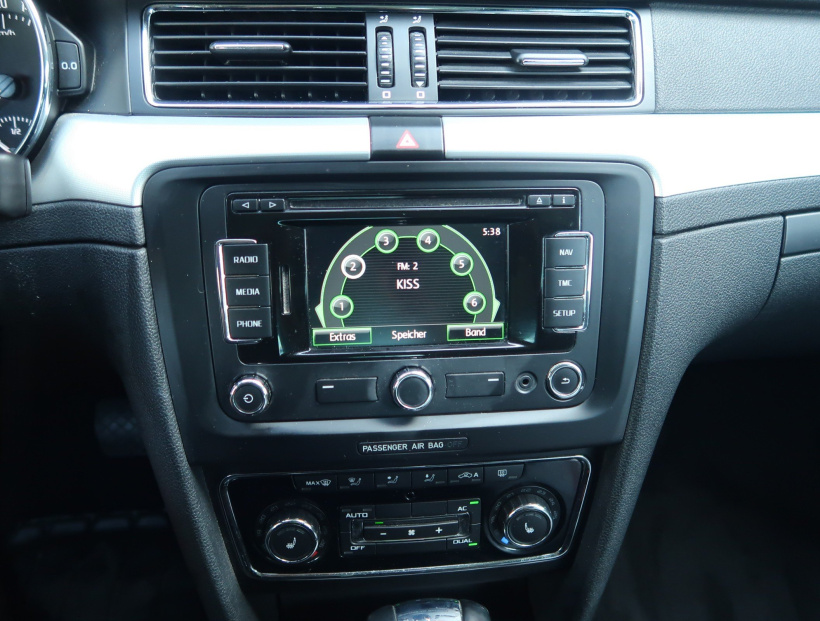 Škoda Superb, 2013