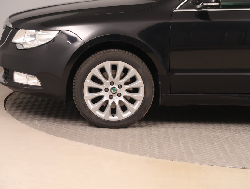 Škoda Superb, 2013