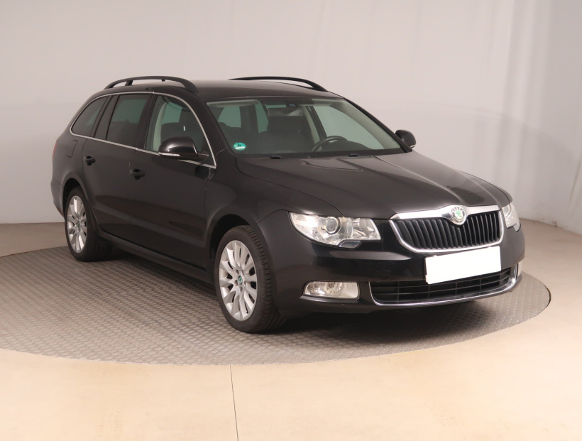 Škoda Superb, 2013