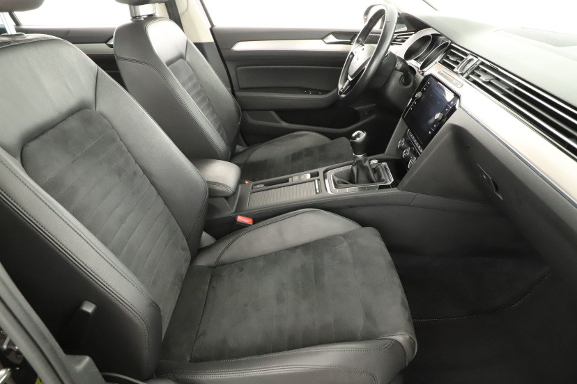 Volkswagen Passat, 2018