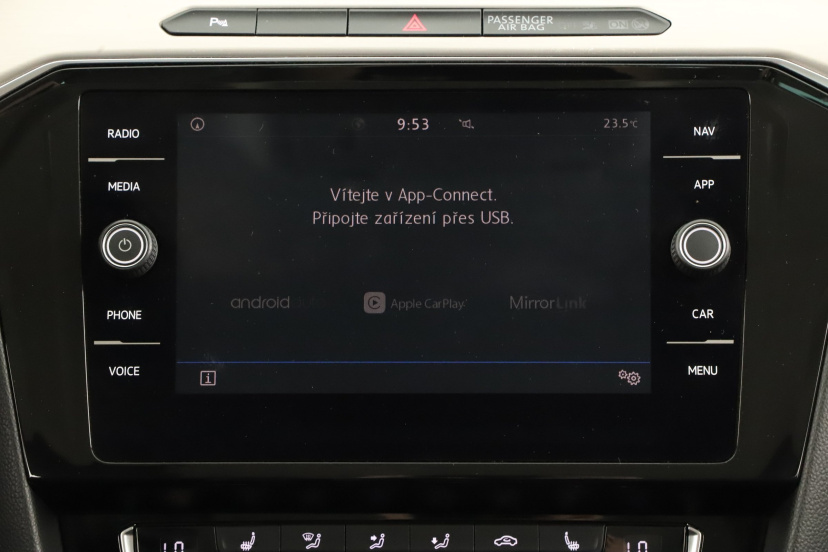 Volkswagen Passat, 2018