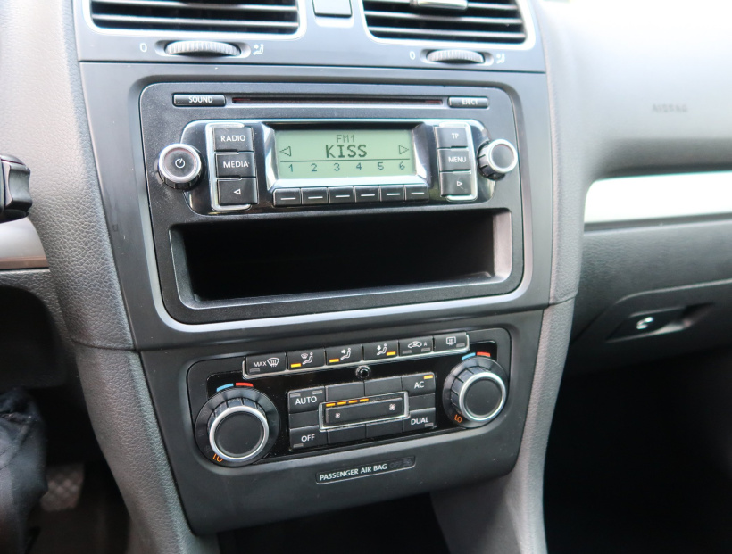 Volkswagen Golf, 2009