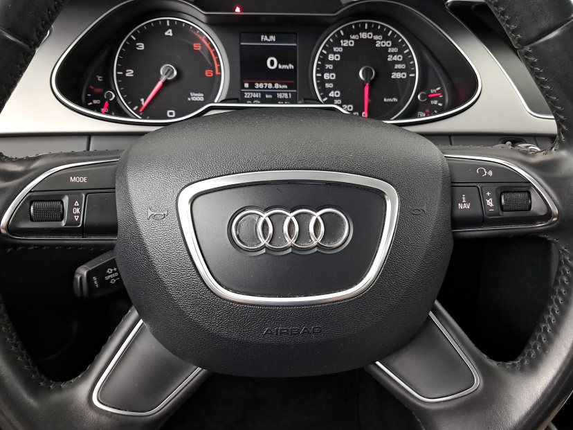 Audi A4, 2013