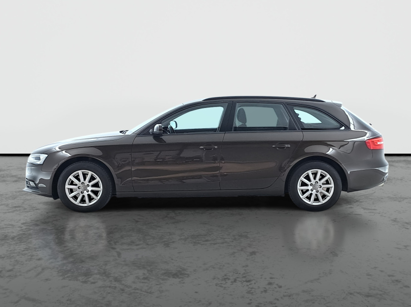 Audi A4, 2013