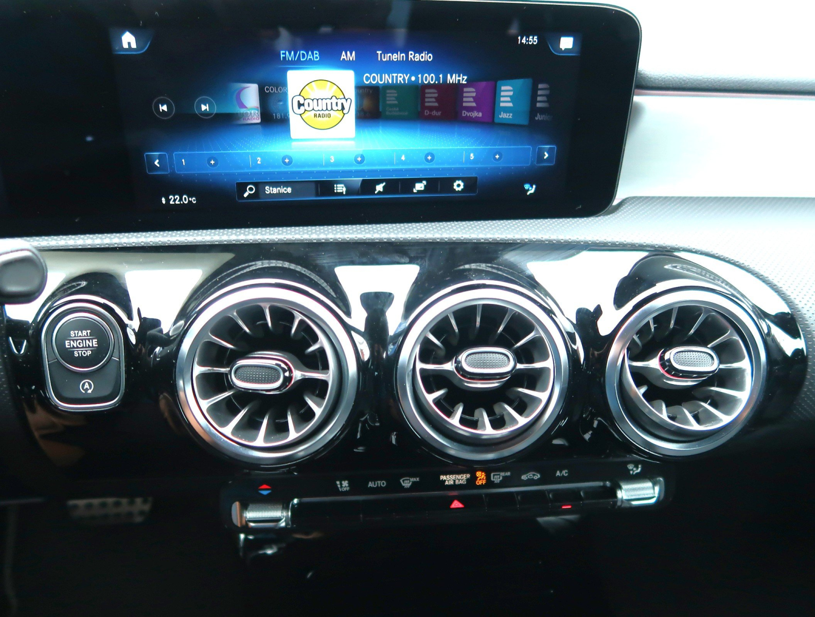 Mercedes-Benz CLA - 2022