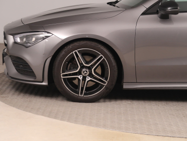 Mercedes-Benz CLA - 2022