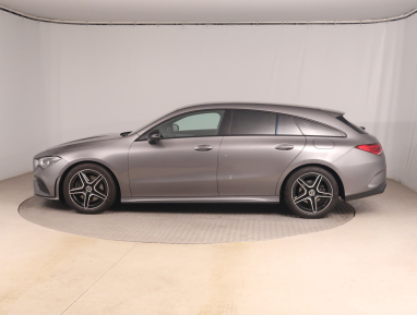 Mercedes-Benz CLA - 2022