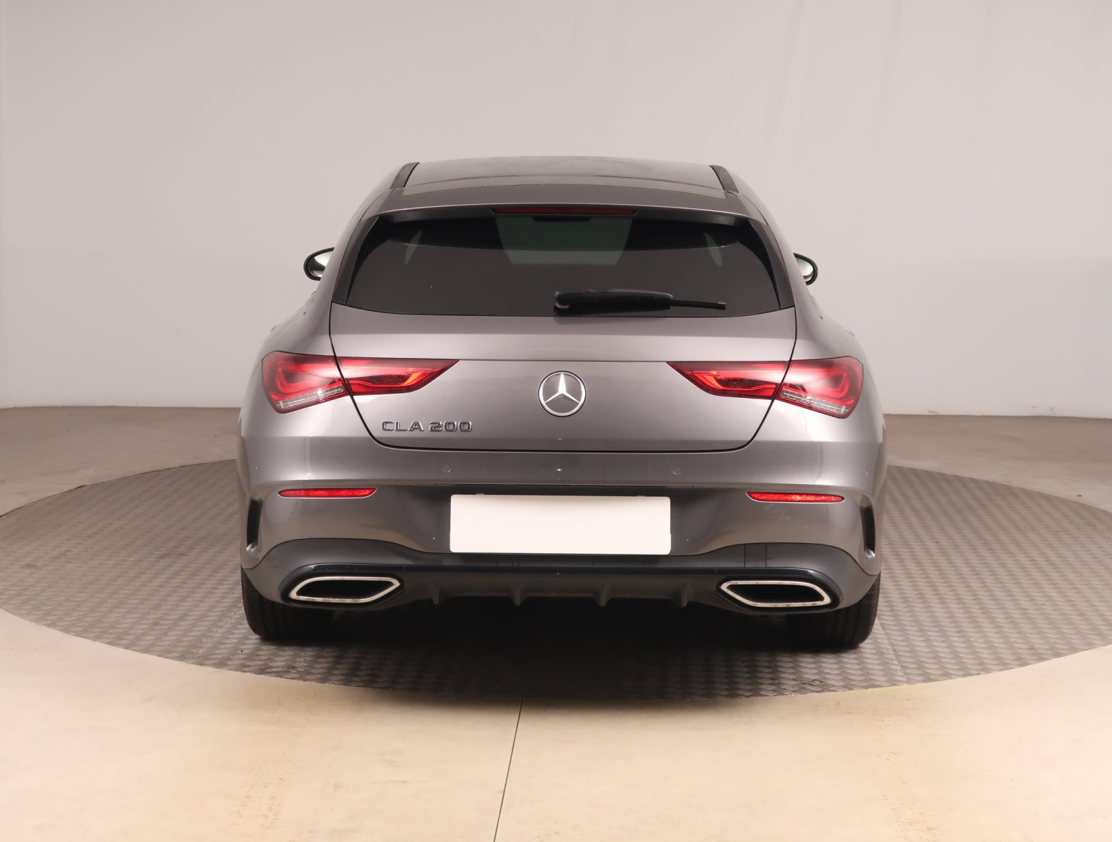 Mercedes-Benz CLA - 2022
