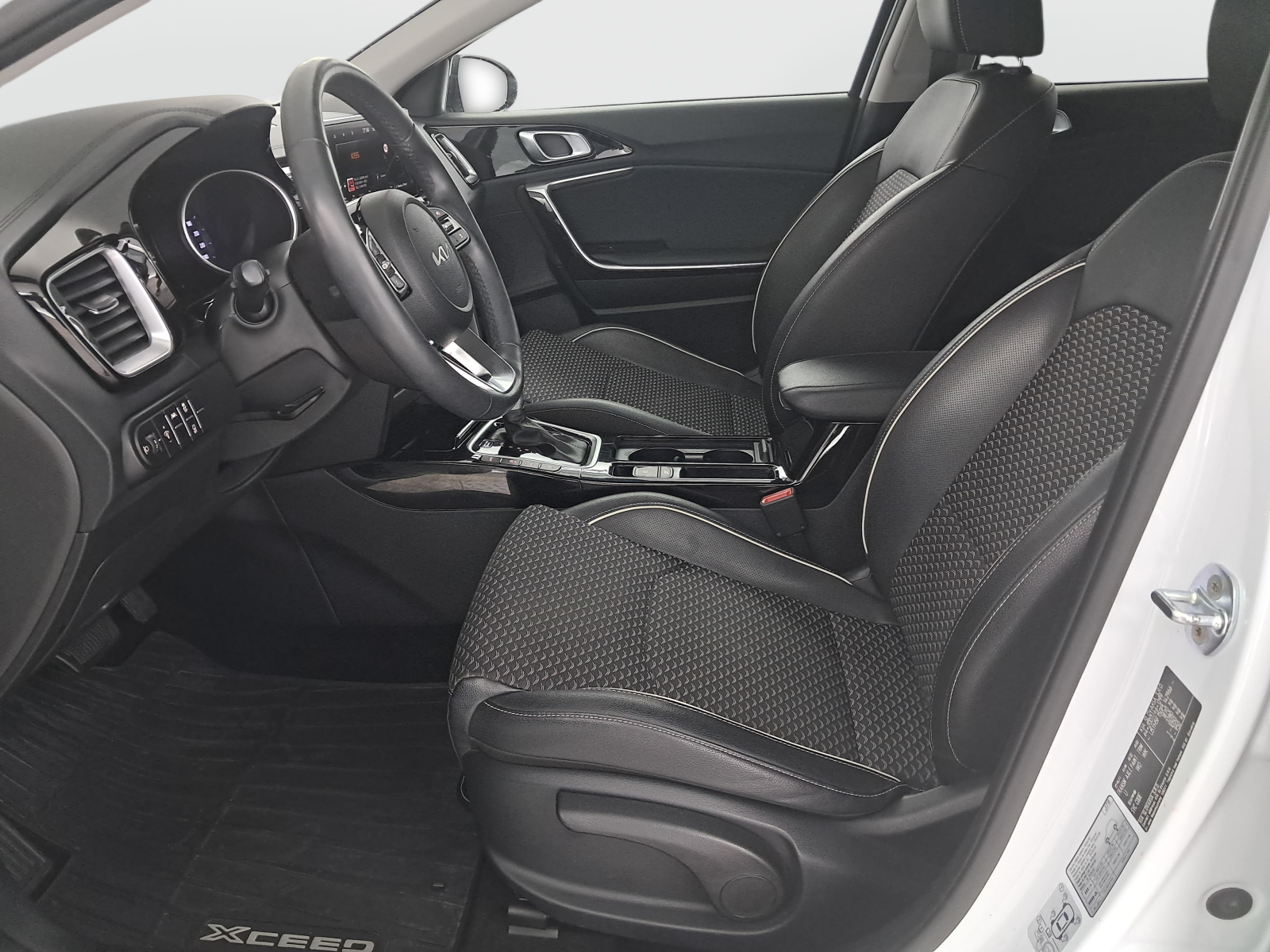 Kia XCeed - 2023