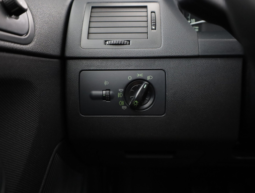 Škoda Fabia, 2004