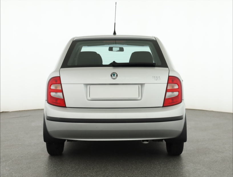 Škoda Fabia, 2004