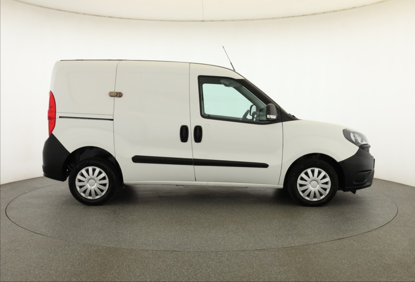 Fiat Doblo, 2022