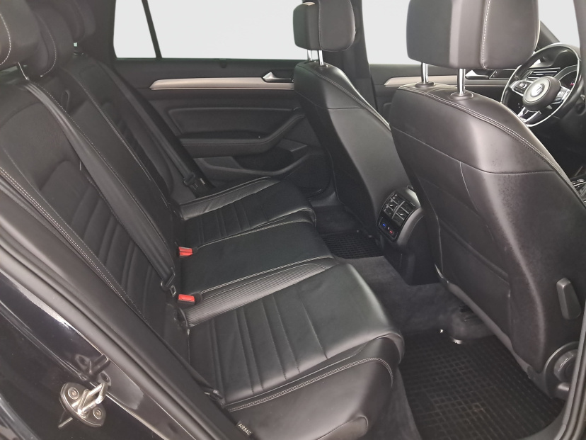 Volkswagen Passat, 2016
