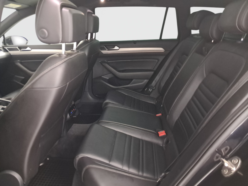 Volkswagen Passat, 2016