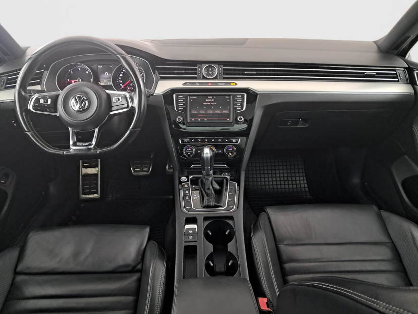 Volkswagen Passat, 2016