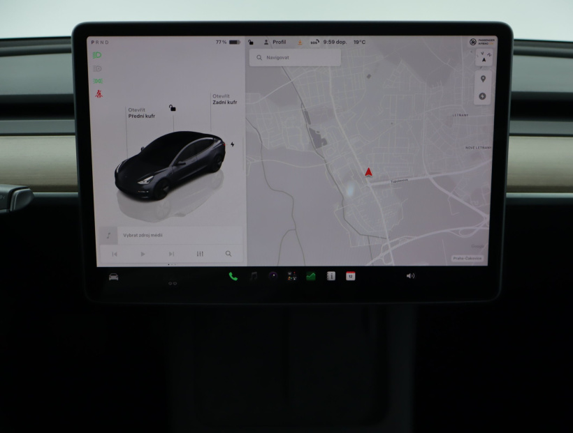 Tesla Model 3, 2022