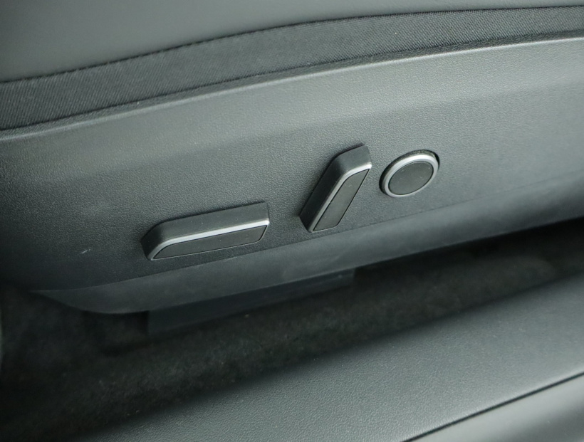 Tesla Model 3, 2022