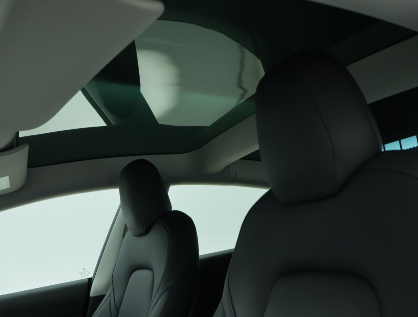 Tesla Model 3, 2022