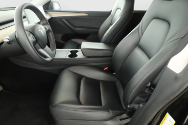 Tesla Model Y - 2023
