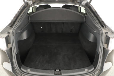 Tesla Model Y - 2023