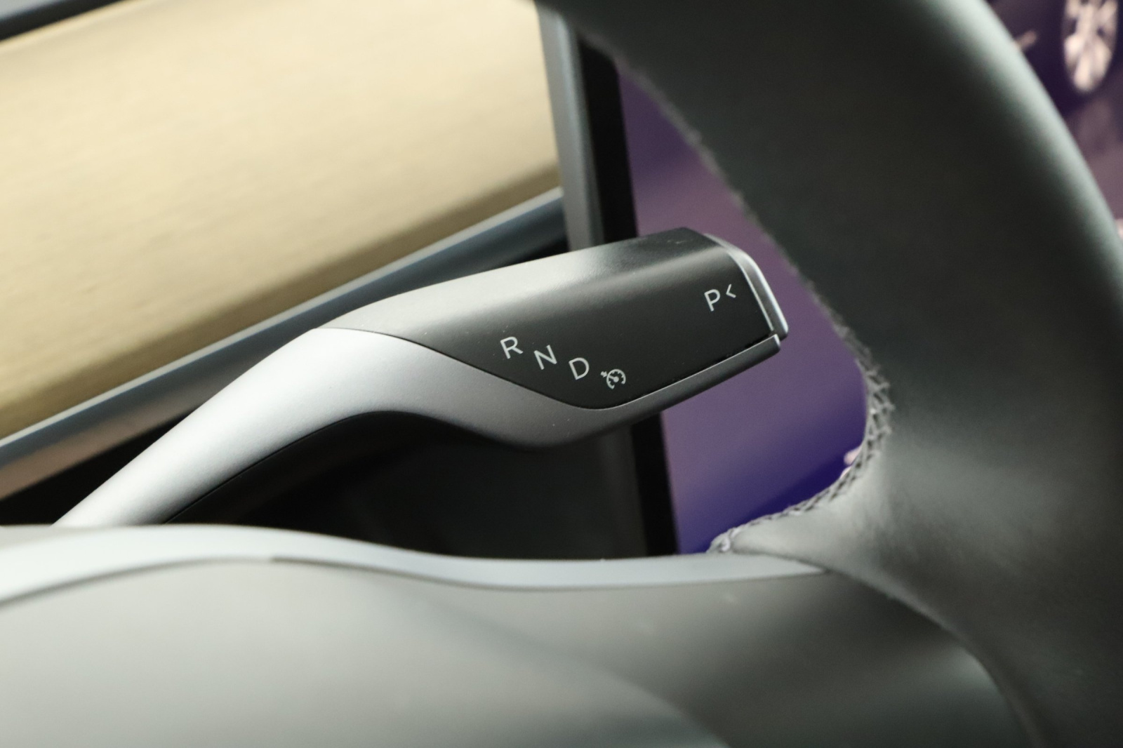 Tesla Model Y Long Range AWD – fotografie 19