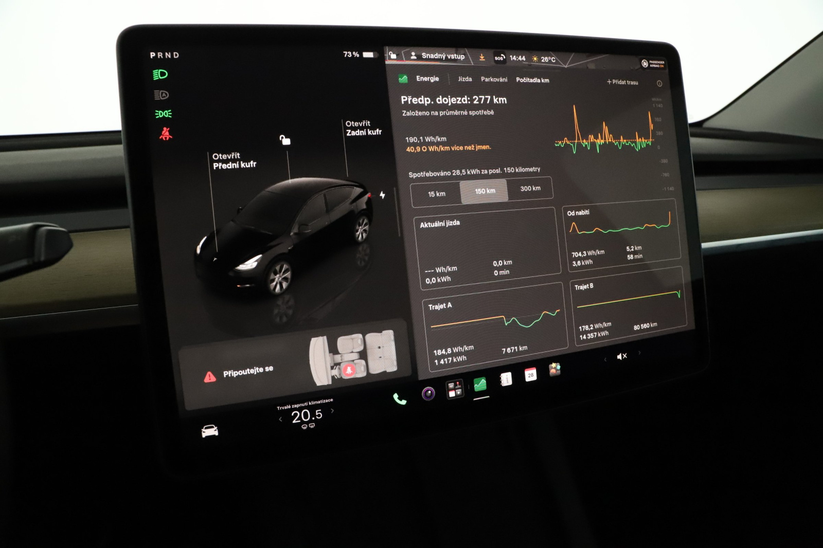 Tesla Model Y Long Range AWD – fotografie 24