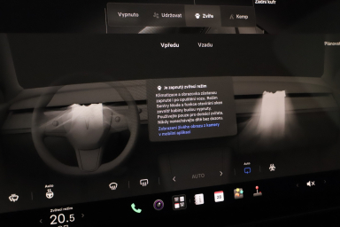 Tesla Model Y - 2023