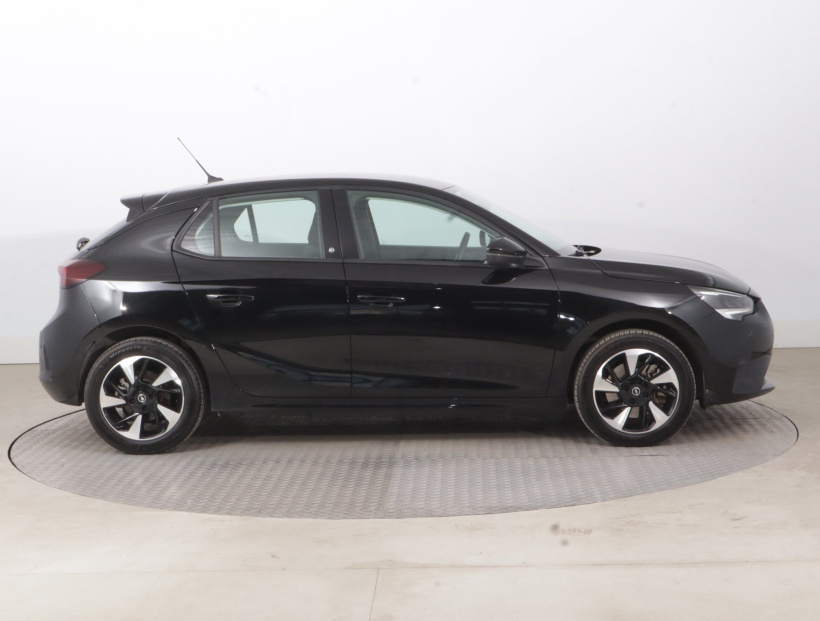 Opel Corsa-e, 2023