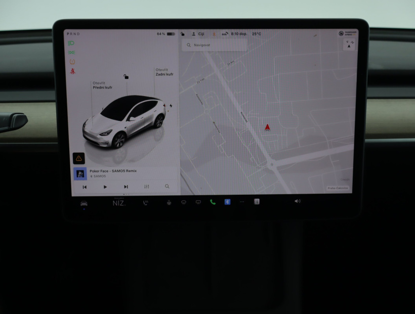 Tesla Model Y, 2022