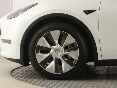 Tesla Model Y - 2022