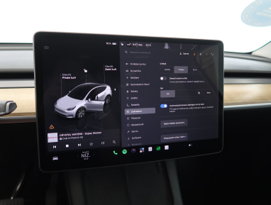 Tesla Model Y - 2022