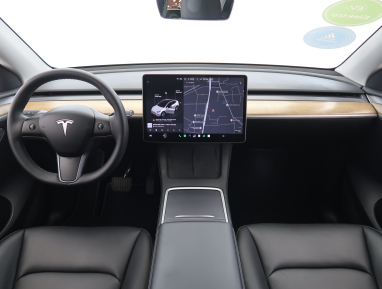 Tesla Model Y - 2022
