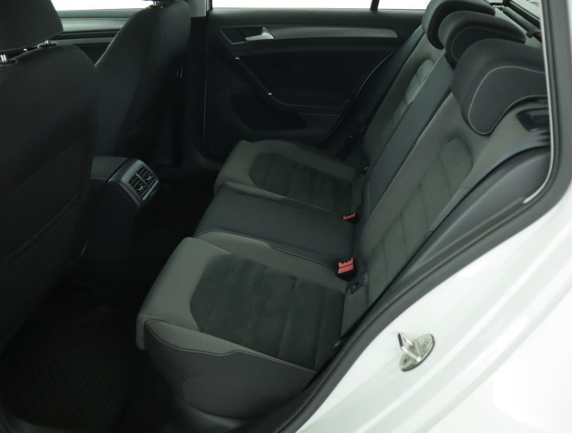 Volkswagen Golf, 2019