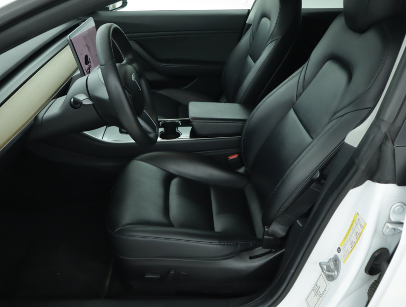 Tesla Model 3, 2019
