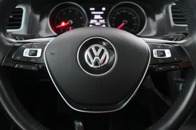 Volkswagen Golf, 2017