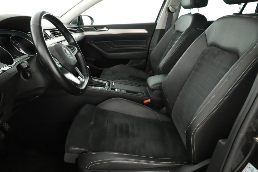 Volkswagen Passat, 2020