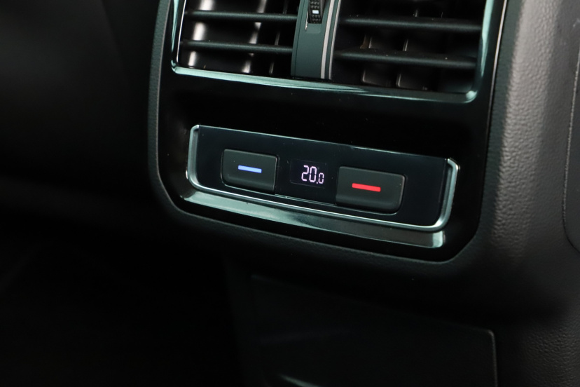 Volkswagen Passat, 2020