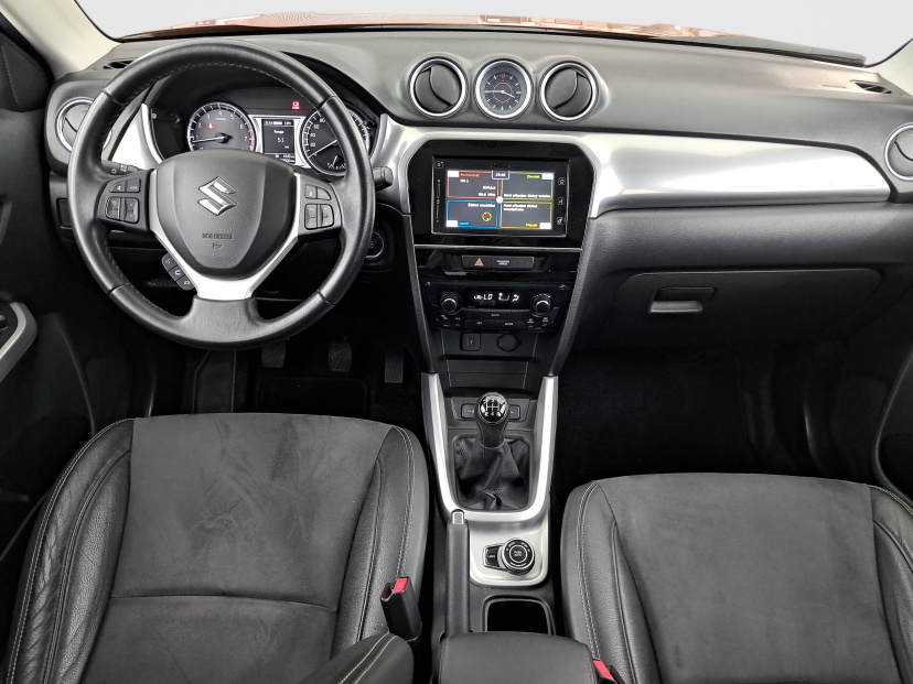 Suzuki Vitara, 2015