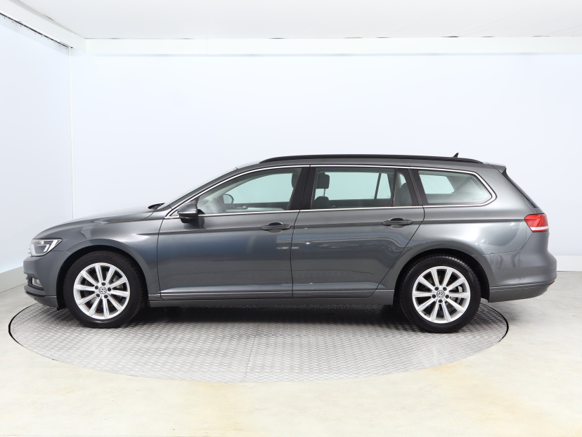 Volkswagen Passat, 2015