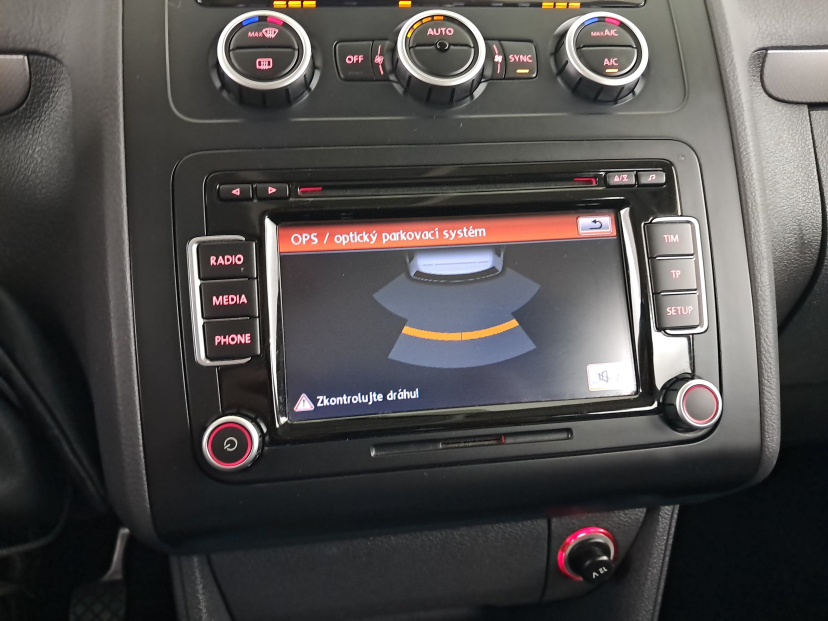 Volkswagen Touran, 2012