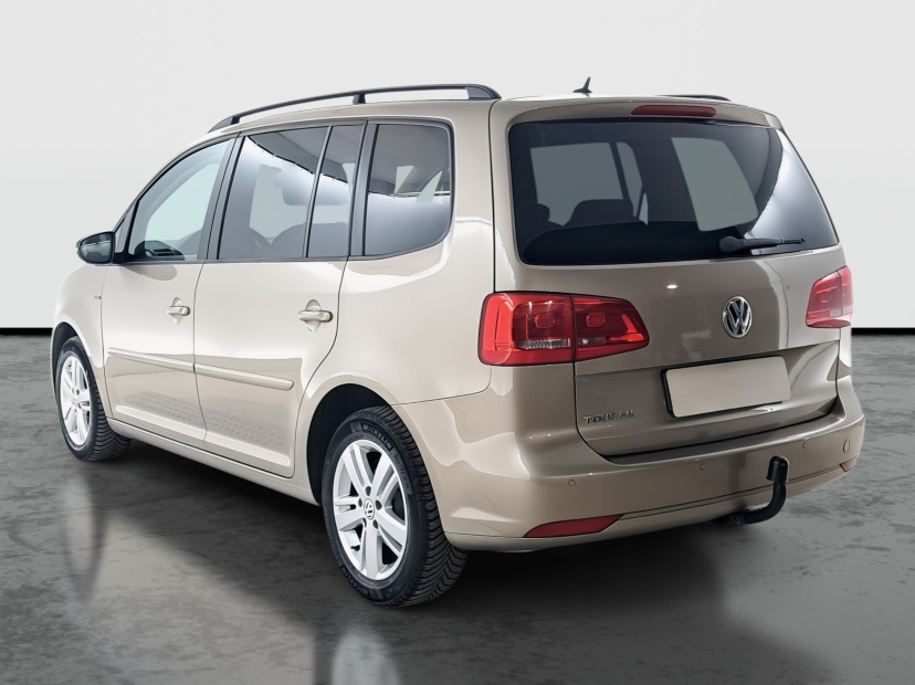 Volkswagen Touran, 2012