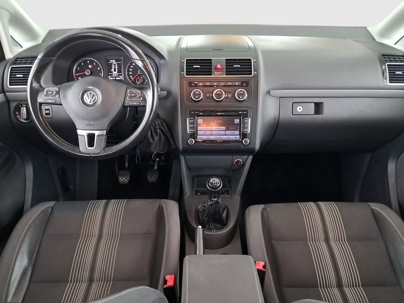 Volkswagen Touran, 2012