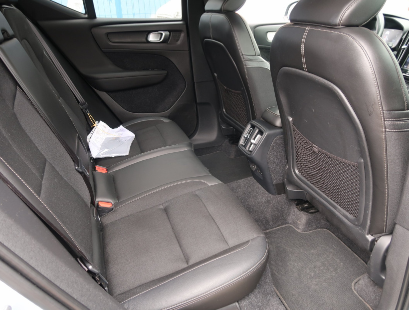 Volvo XC40, 2019