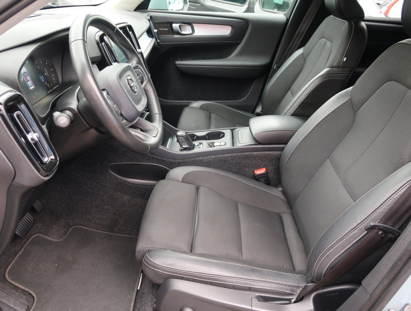 Volvo XC40, 2019