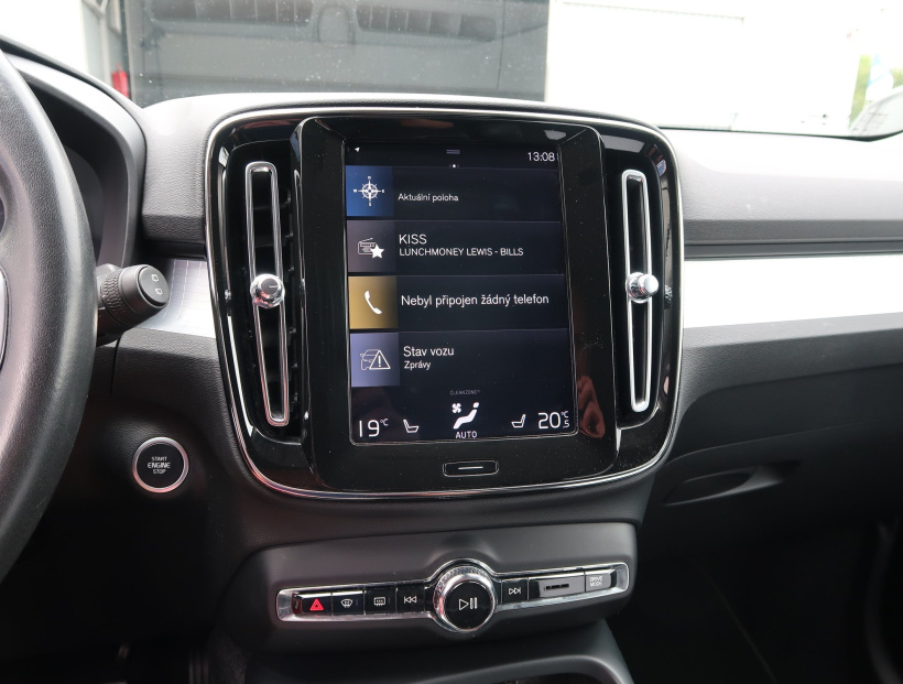 Volvo XC40, 2019