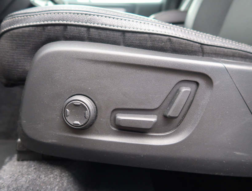 Volvo XC40, 2019