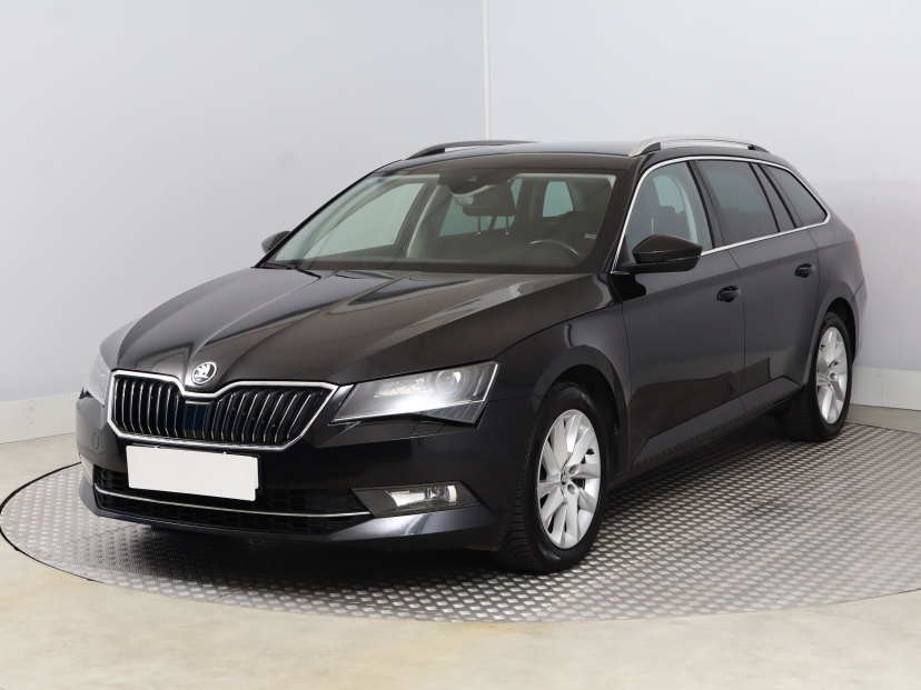 Škoda Superb, 2017