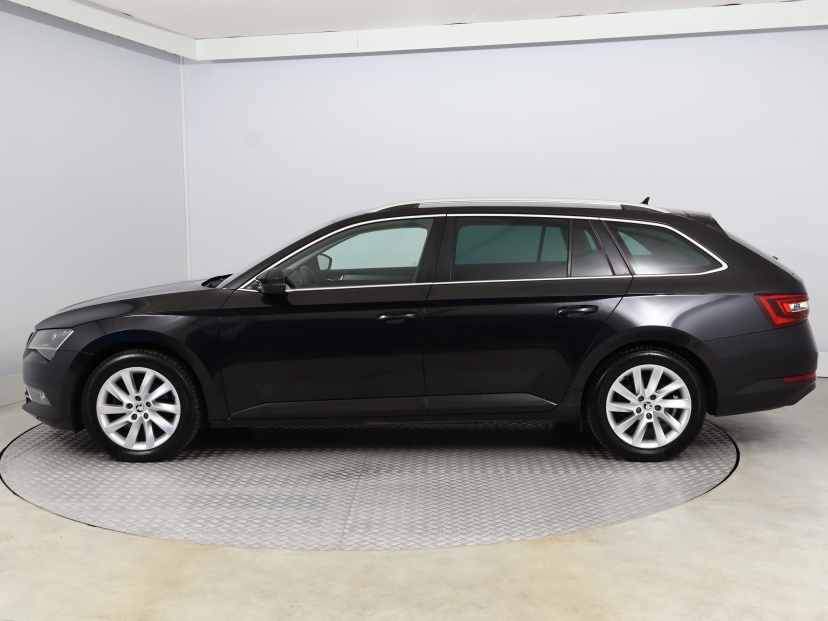 Škoda Superb, 2017